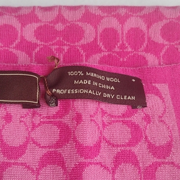 Coach F98730 Mini Signature Muffler Scarf, Pink/Raspberry - Picture 5 of 8
